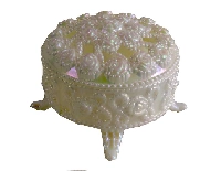 KUTU AYAKLI BÜYÜK BOY BEYAZ 